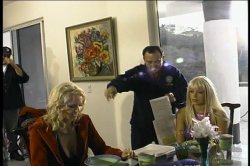Captura de 'On the Set With Hannah Harper' nº 5