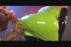 'Lesbian Latex 3' screenshot nº 20