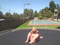'Lesbian Bukkake 2' screenshot nº 48
