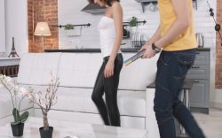 Captura de 'Cute Teen Creampies 2' nº 2
