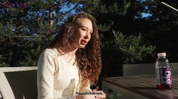 Captura de 'Husband Fantasy Come True, Films Wife Getting Fucked Hard By Stranger' nº 16