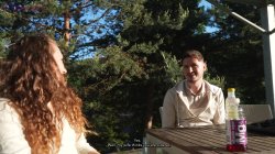 Captura de 'Husband Fantasy Come True, Films Wife Getting Fucked Hard By Stranger' nº 45