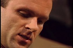 Captura de 'Angels with Sticky Faces' nº 15