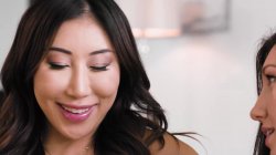 Captura de 'Womanhandled' nº 64