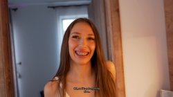 Captura de 'Horny Tenant Wants Landlord To Creampie Her Pussy' nº 8