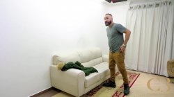 Captura de 'Wondering Squirting Wife Takes BBC then Invites Hubby' nº 3