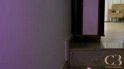 Captura de 'Wondering Squirting Wife Takes BBC then Invites Hubby' nº 5
