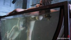Captura de 'Arms & Legs Tied, Lea Becomes Chanel's Pussy Eating Slave!' nº 116