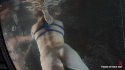 Captura de 'Arms & Legs Tied, Lea Becomes Chanel's Pussy Eating Slave!' nº 58