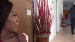 Captura de 'Real Black Housewives Of LA 4' nº 136