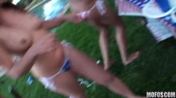 Captura de 'Real Slut Party 16' nº 4