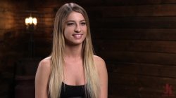 Captura de 'Girl Next Door Experience Bondage For The First Time' nº 45