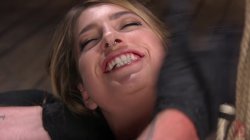 Captura de 'Girl Next Door Experience Bondage For The First Time' nº 82