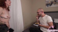 Captura de 'Next-door neighbors meet and hookup' nº 6