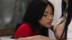 Captura de 'The Grammar Of Seduction' nº 44