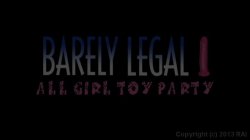 'Barely Legal All Girl Toy Party' screenshot nº 7
