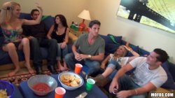 Captura de 'Real Slut Party' nº 29