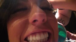 Captura de 'Real Slut Party' nº 58