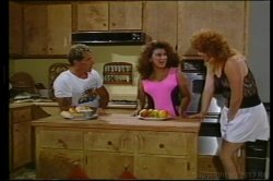 'Cocks in Frocks 4' screenshot nº 69