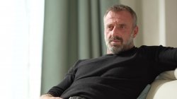Captura de 'Elle se tape le livreur devant son mari' nº 101