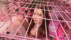 Captura de 'Pink Room Ep. 19 Eden Ivy is an Anal Fucktoy Deepthroat Slut' nº 16