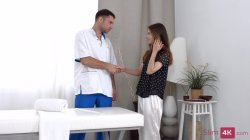 'Beautiful Babe Came For A Massage And Got Anal' screenshot nº 4