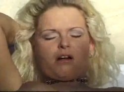 'Dirty 30 Cum Sluts 3' screenshot nº 1