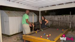 Captura de 'MilfCandy: Samantha loses at Pool and takes long BBC' nº 8
