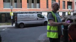 Captura de 'Public Pissing Volume 5' nº 40