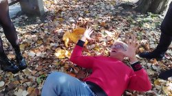 Captura de 'Dolly Dyson No Nut November Part 1 - Double Penetration Threesome While Cuckold Partner Cries' nº 19