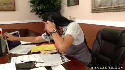 Captura de 'Big Tits At Work Vol. 12' nº 21