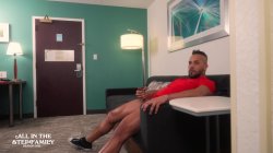 Captura de 'Wife Cheats With My StepBrother Personal Trainer' nº 114