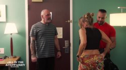 Captura de 'Wife Cheats With My StepBrother Personal Trainer' nº 23