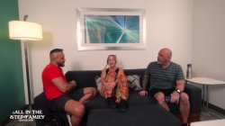 Captura de 'Wife Cheats With My StepBrother Personal Trainer' nº 32