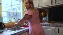 Captura de 'All In The Step Family Mom Swap' nº 3