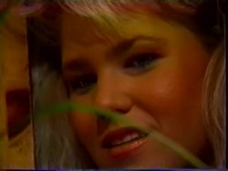 Captura de 'Nothing But Girls Girls Girls' nº 124