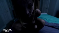 Captura de 'StepSon Scared Of Thunder Hops Into StepMom's Bed' nº 137