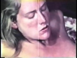 Captura de 'All Lesbian Peepshow Loops 562: Hardcore Rated X 1970s (All Color)' nº 93