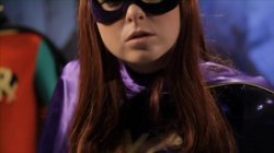 Captura de 'Batgirl V Supergirl' nº 86