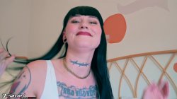 'Tiffany Nacke's Juicy Booty Bounces Nicely On A BBC' screenshot nº 1