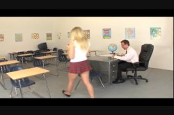 'Worship My Schoolgirl Ass' screenshot nº 127