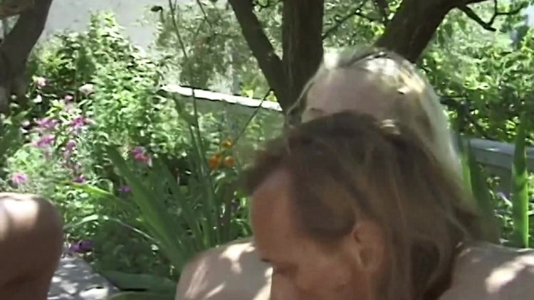 streaming porn video screenshot