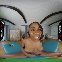 'Naughty Naked Yoga' screenshot nº 100