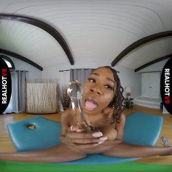'Naughty Naked Yoga' screenshot nº 118