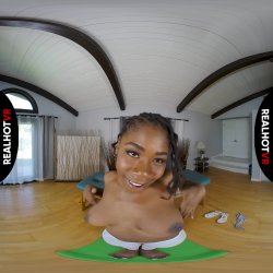 'Naughty Naked Yoga' screenshot nº 12