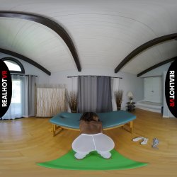 'Naughty Naked Yoga' screenshot nº 14
