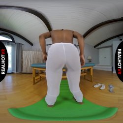 'Naughty Naked Yoga' screenshot nº 37