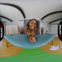 'Naughty Naked Yoga' screenshot nº 64