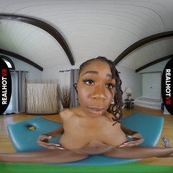 'Naughty Naked Yoga' screenshot nº 90