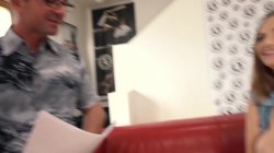 'Casting Brunette Sluts' screenshot nº 10